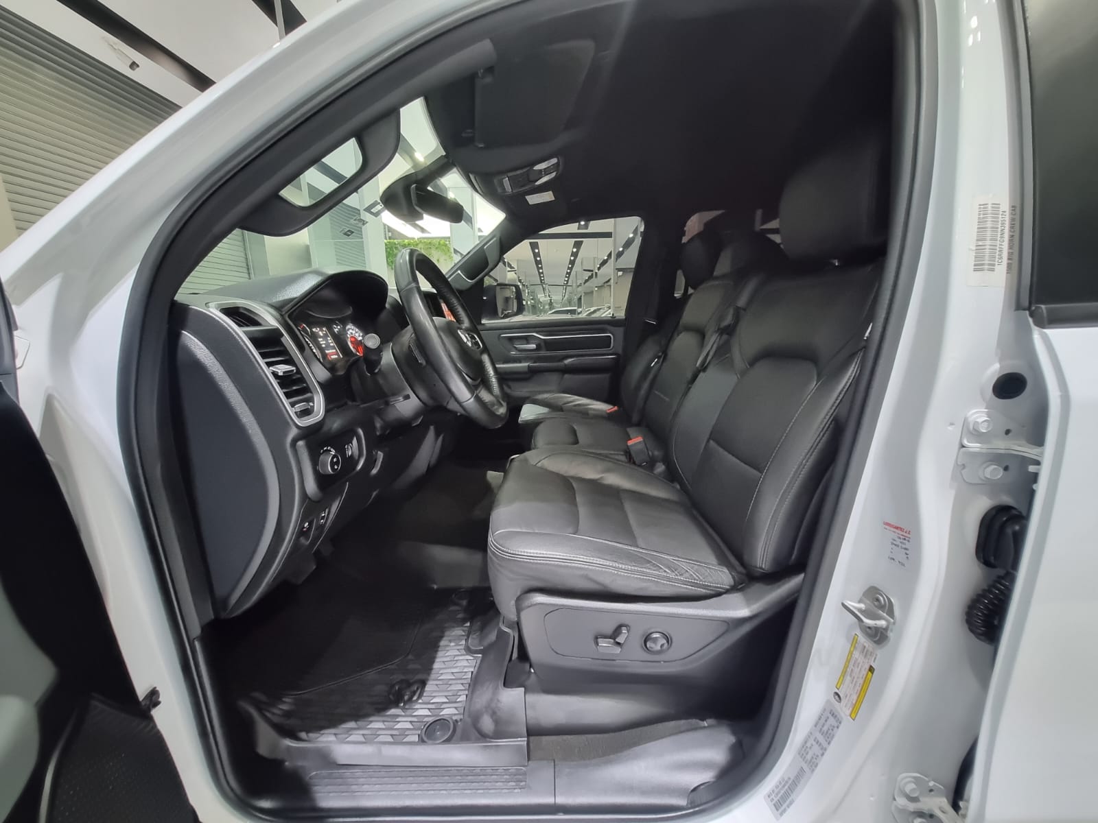 RAM 1500 BIG HORN CREW CAB 2022