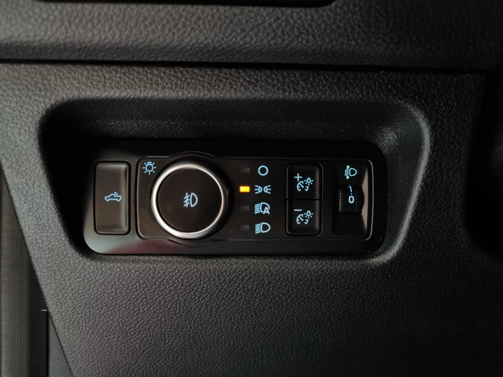 FORD RANGER XLT 2.0L 4X4 AT 2024