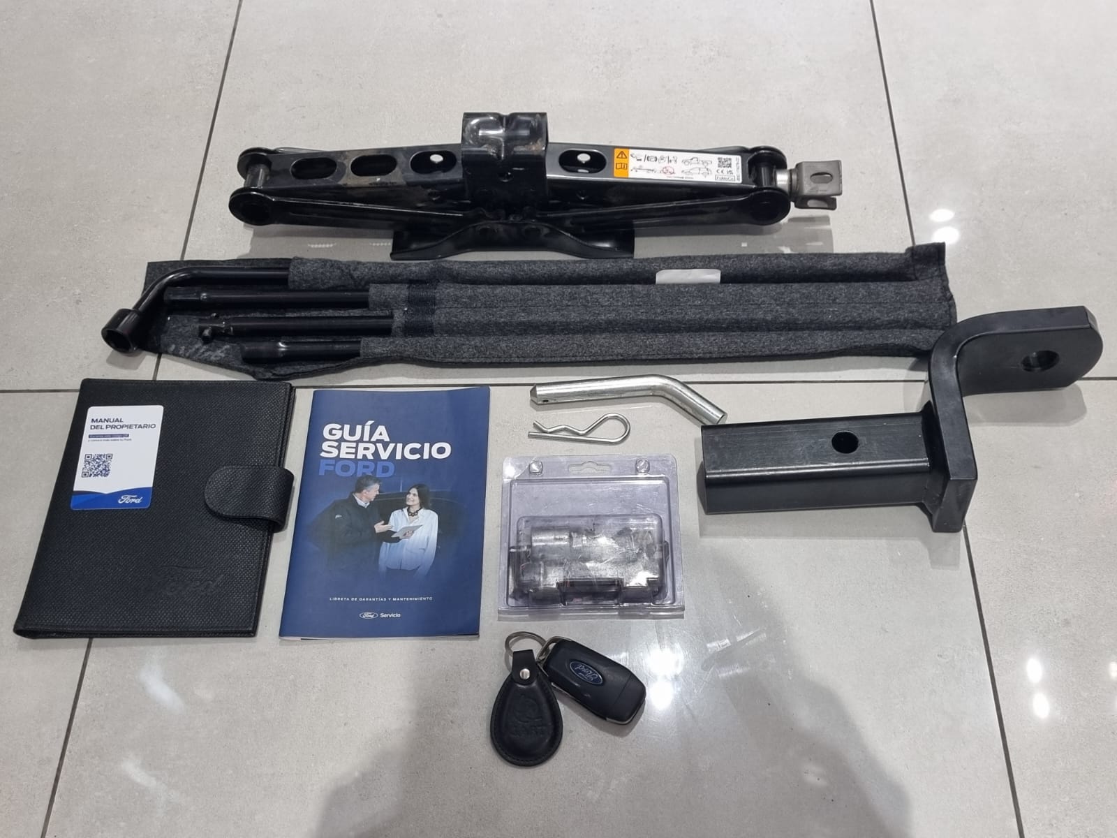 FORD RANGER XLT 2.0L 4X4 AT 2024