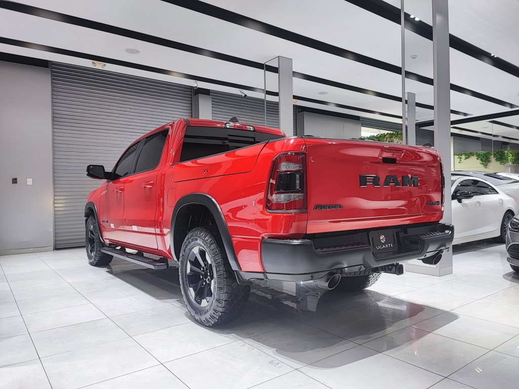 RAM 1500 REBEL CREW CAB 2020